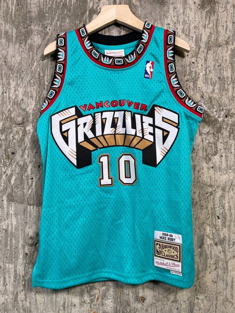 MITCHELL & NESS Mike Bibby Vancouver Grizzlies 1998-99 Turquoise Jersey Size M
